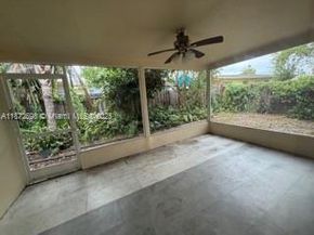 2051 NE 25th Ave, Pompano Beach FL 33062