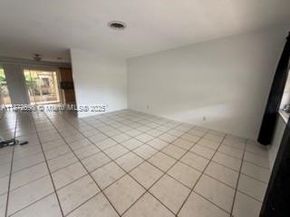 2051 NE 25th Ave, Pompano Beach FL 33062