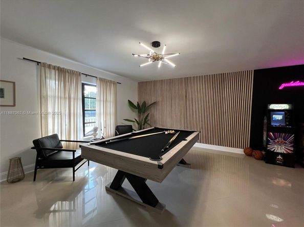 12445 SW 42 St, Miami FL 33175