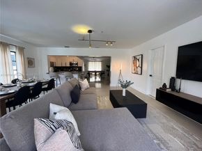 12445 SW 42 St, Miami FL 33175