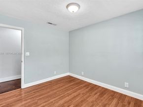 15120 Roberts Way, Loxahatchee FL 33470