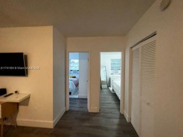 830 W 40th St, Miami Beach FL 33140