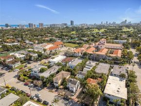 830 W 40th St, Miami Beach FL 33140