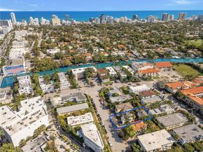 830 W 40th St, Miami Beach FL 33140