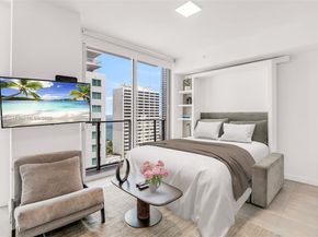 227 NE 2nd St 2611, Miami FL 33132