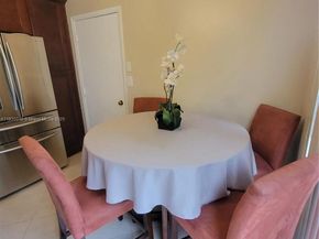 810 SW 113th Ter, Pembroke Pines FL 33025