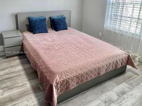 284 NW 69th Ave 279, Plantation FL 33317