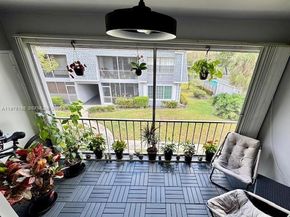 284 NW 69th Ave 279, Plantation FL 33317