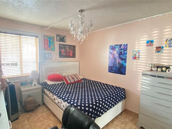 19764 NW 54 Ave, Miami Gardens FL 33055