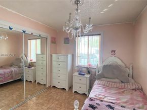 19764 NW 54 Ave, Miami Gardens FL 33055