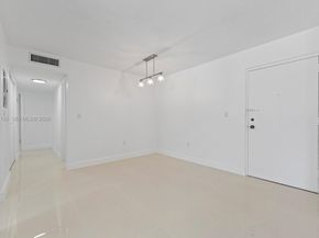 9440 W Flagler St 106, Miami FL 33174