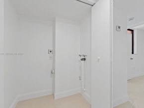 9440 W Flagler St 106, Miami FL 33174