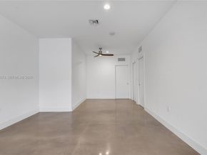 2247 NW 2nd St, Miami FL 33125