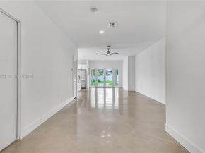 2247 NW 2nd St, Miami FL 33125