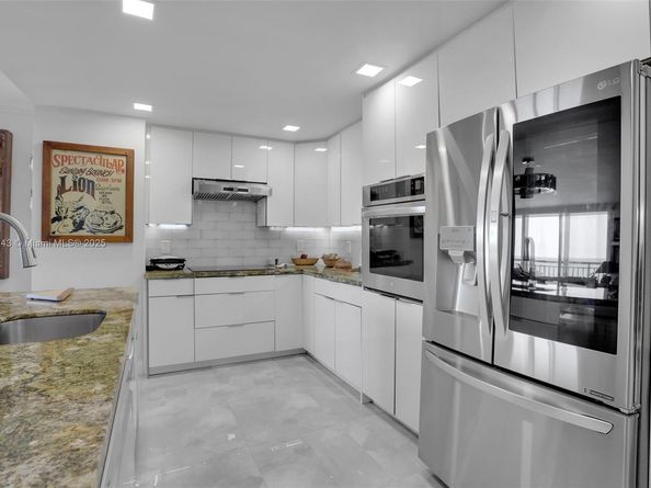 1149 Hillsboro Mile 1011, Hillsboro Beach FL 33062