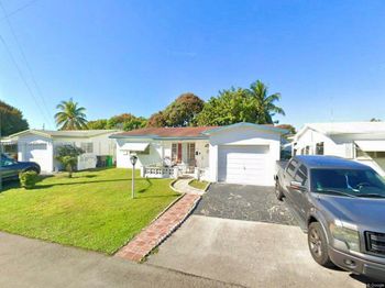 4231 NW 49th Ave