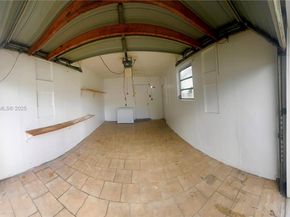 4231 NW 49th Ave, Lauderdale Lakes FL 33319