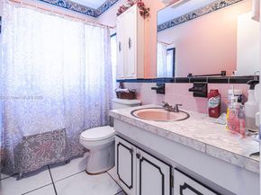 4231 NW 49th Ave, Lauderdale Lakes FL 33319