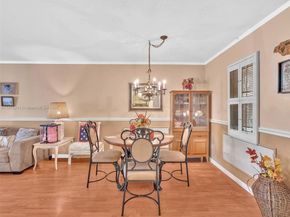 2841 Somerset Dr 105, Lauderdale Lakes FL 33311