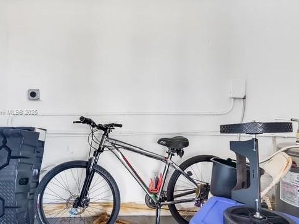 1041 NW 24th Ter, Fort Lauderdale FL 33311