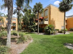 17911 NW 68th Ave P208, Hialeah FL 33015