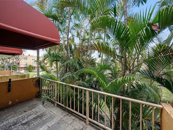 17911 NW 68th Ave P208, Hialeah FL 33015