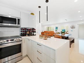 2511 Tequesta Ln, Coconut Grove FL 33133