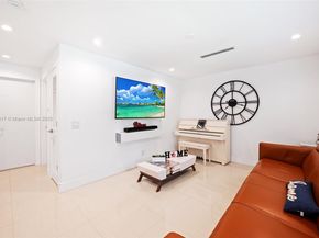 2511 Tequesta Ln, Coconut Grove FL 33133