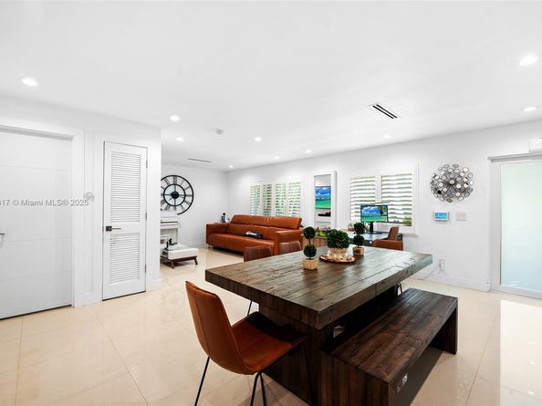2511 Tequesta Ln, Coconut Grove FL 33133