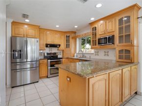 15576 SW 103rd St, Miami FL 33196