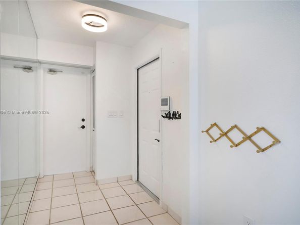 15576 SW 103rd St, Miami FL 33196