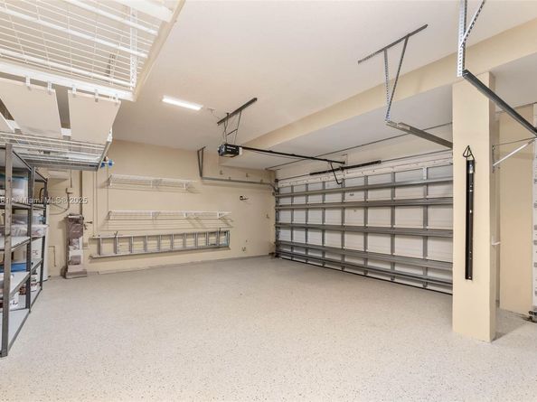 3844 W Falcon Ridge Cir, Weston FL 33331