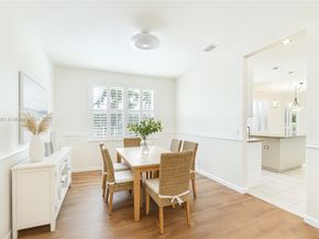 3844 W Falcon Ridge Cir, Weston FL 33331