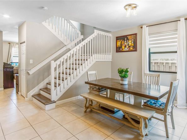 724 SE 37th Ave, Homestead FL 33033