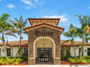 724 SE 37th Ave, Homestead FL 33033