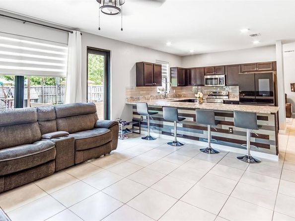724 SE 37th Ave, Homestead FL 33033
