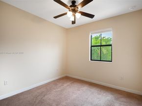 423 SE 33rd Ter, Homestead FL 33033