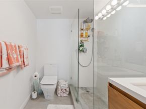 2301 Collins Ave 504, Miami Beach FL 33139