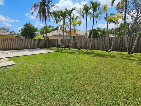 14152 SW 154th Ct, Miami FL 33196