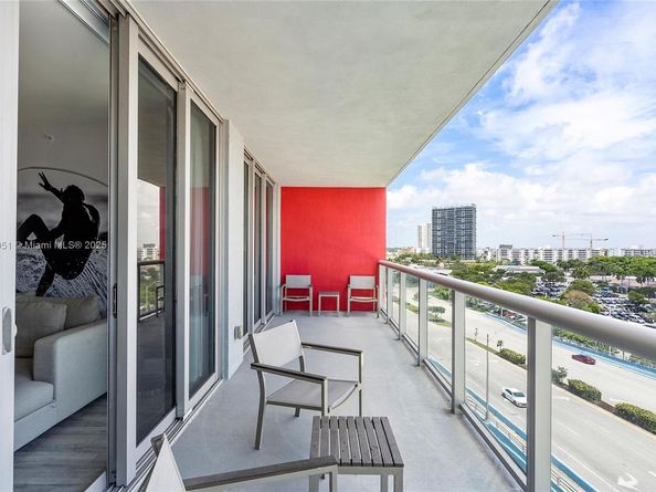 2602 E Hallandale Beach Blvd R906, Hallandale Beach FL 33009