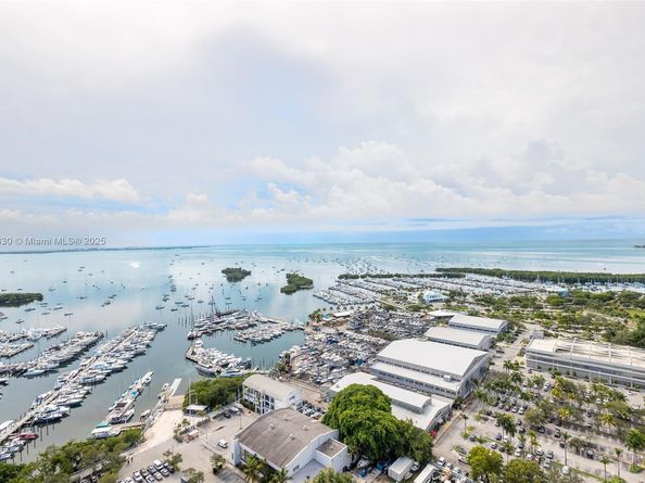 2627 S Bayshore Dr 3101, Miami FL 33133