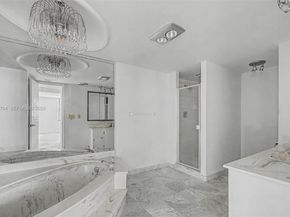 1865 S Ocean Dr 14M, Hallandale Beach FL 33009