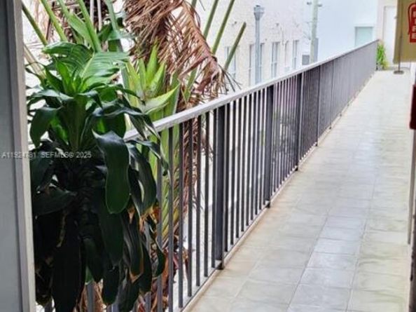 1605 Meridian Ave 401, Miami Beach FL 33139