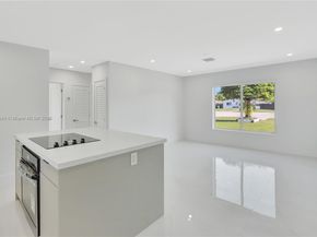 9851 Jamaica Dr, Cutler Bay FL 33189