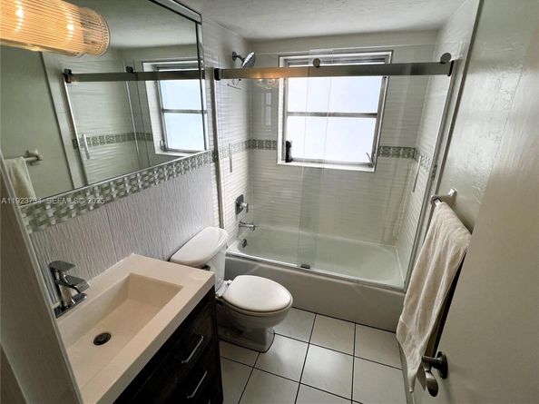 4800 Hillcrest Ln 408, Hollywood FL 33021