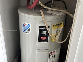 4800 Hillcrest Ln 408, Hollywood FL 33021