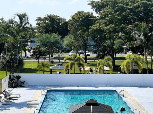 4800 Hillcrest Ln 408, Hollywood FL 33021