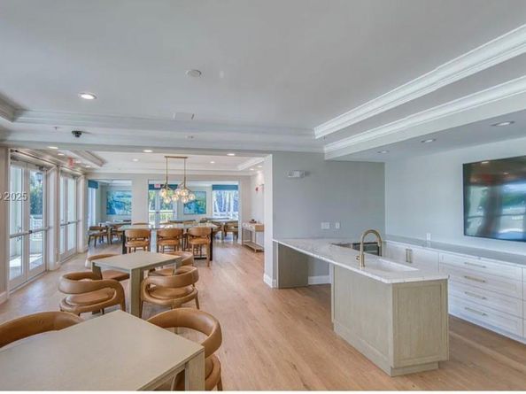 802 W Windward Way 411, Lantana FL 33462