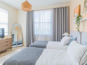 802 W Windward Way 411, Lantana FL 33462