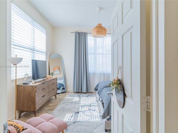 802 W Windward Way 411, Lantana FL 33462